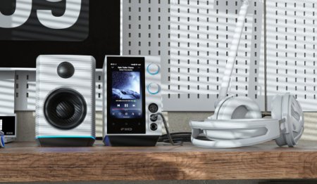 Description image for Fiio R7 Desktop Digital Streaming Music Player and DAC/AMP